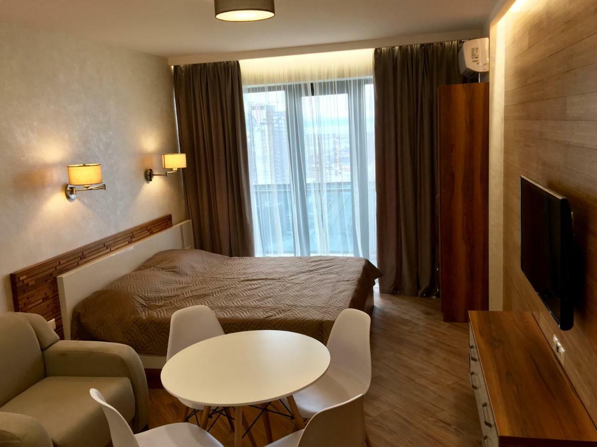 Coast Batumi Apart Hotel 외부 사진