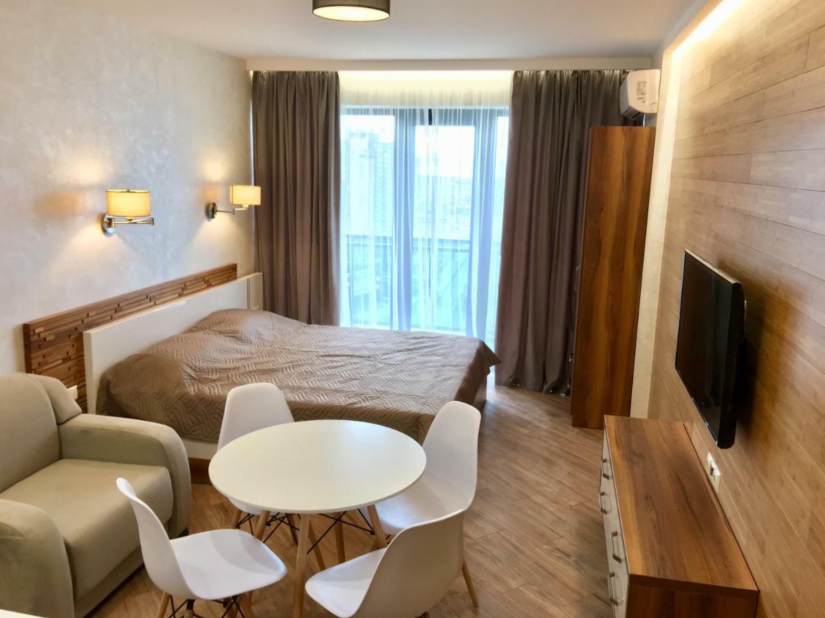 Coast Batumi Apart Hotel 외부 사진